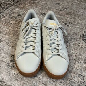 Men’s White Adidas Sneakers, Size 10